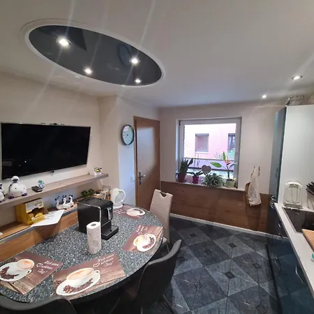 Geraeumiges Wohnerlebnis - Komfortabel Und Ruhig *